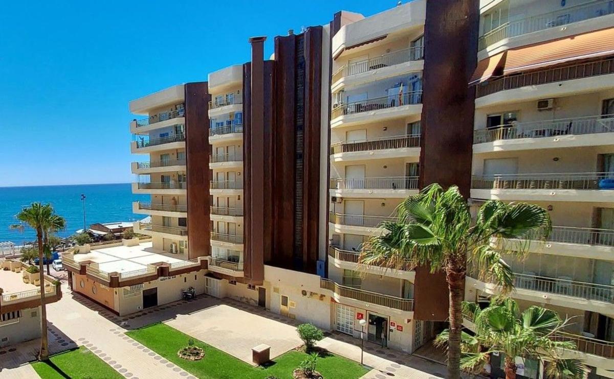 Sale of apartment in Piso en Doña sofia 4 s/n, Zona Sohail, Fuengirola, Fuengirola
photo 1