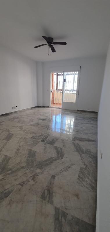 Продажа квартиры на Piso en Calle Molino De Viento, Centro Ciudad, Fuengirola, Фуэнхирола
photo 4