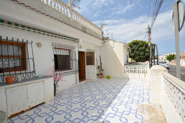 Chalet adosado en Pelicano El-el Limonar, La Siesta - El Salado - Torreta, Torrevieja photo 1