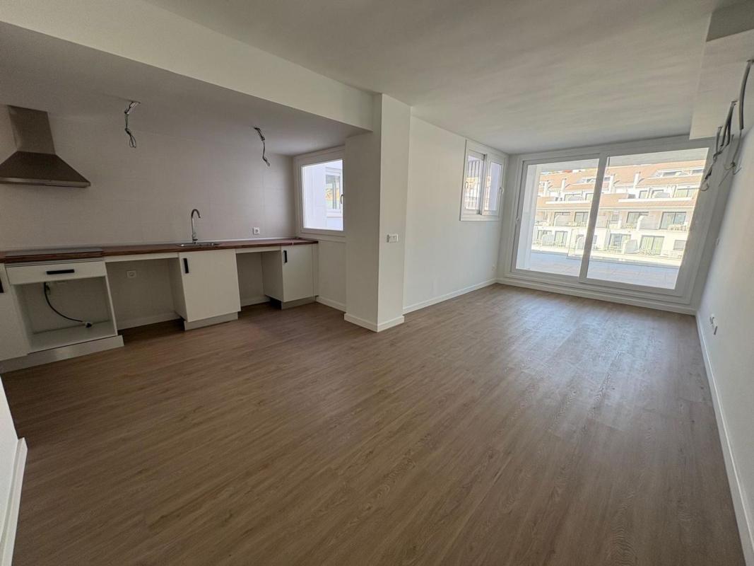 Venta de piso en Piso en Calle Zorzal, 16, Torreblanca del Sol, Fuengirola, Fuengirola
photo 3