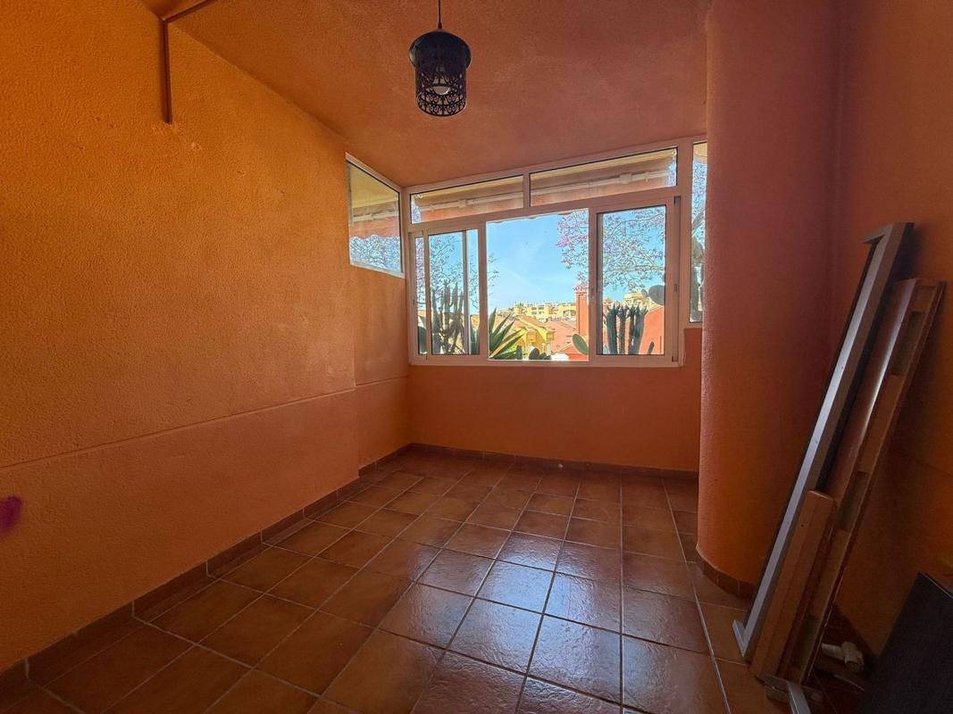 Venta de piso en Piso en Camino de las canteras, 14, Los Pacos, Fuengirola, Fuengirola
photo 1