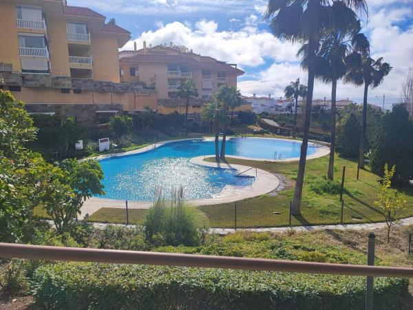 Venta de piso en Piso en Calle Granado del Higueron, 2, El Higuerón, Fuengirola, Fuengirola
thumbnail 1