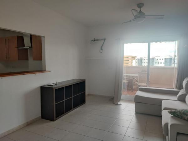 Venta de piso en Piso en Calle Granado del Higueron, 2, El Higuerón, Fuengirola, Fuengirola
 photo 4
