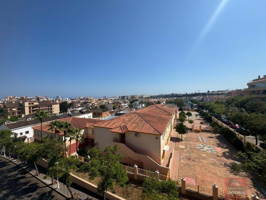 Sale of apartment in Piso en Los Pacos, Fuengirola, Fuengirola
photo 4