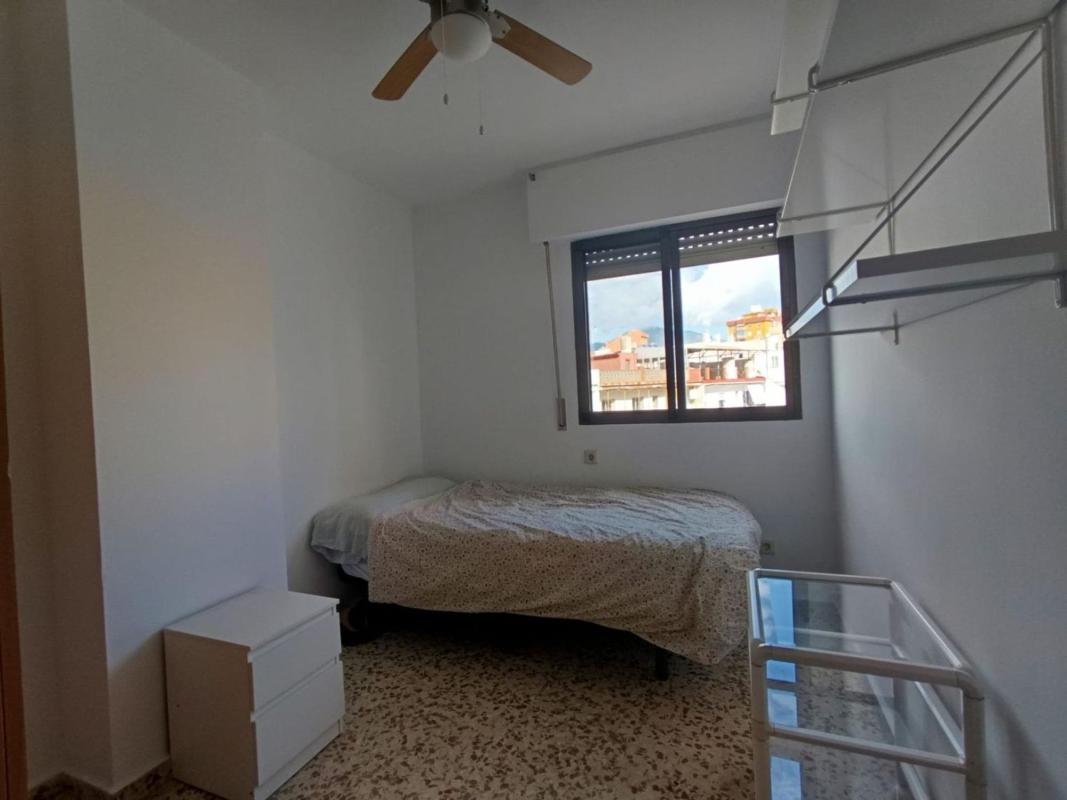 Venta de piso en Piso en Camino de Coín, Centro Ciudad, Fuengirola, Fuengirola
photo 5