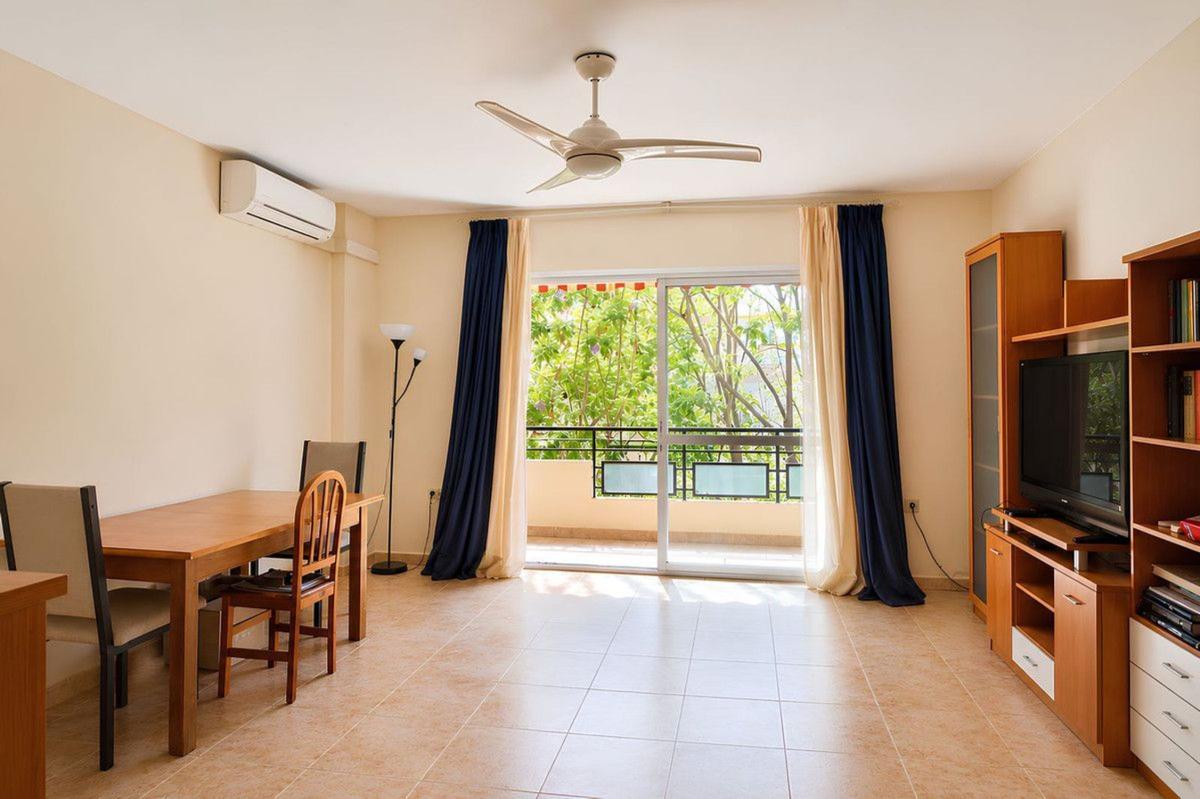 Продажа квартиры на Piso en Avenida de Mijas, 9, Centro Ciudad, Fuengirola, Фуэнхирола
photo 3