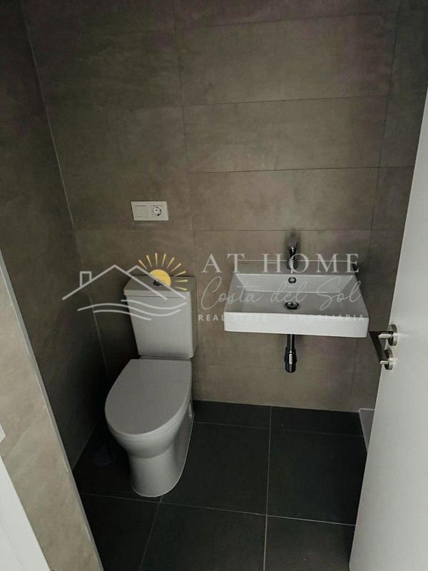 Продажа квартиры на Piso en Centro Ciudad, Fuengirola, Фуэнхирола
photo 4