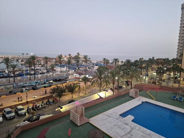 Продажа квартиры на Piso en Paseo Marítimo Rey de España, 35, Zona Puerto Deportivo, Fuengirola, Фуэнхирола
 photo 1