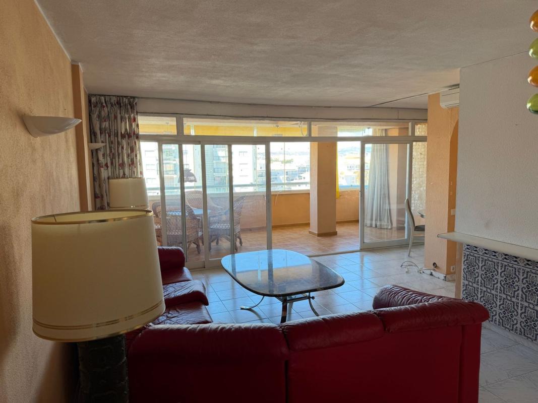 Продажа квартиры на Piso en Calle Santa Lucía, Los Boliches, Fuengirola, Фуэнхирола
photo 1