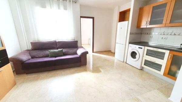 Продажа квартиры на Piso en Calle Nueva, Zona Puerto Deportivo, Fuengirola, Фуэнхирола
 photo 3