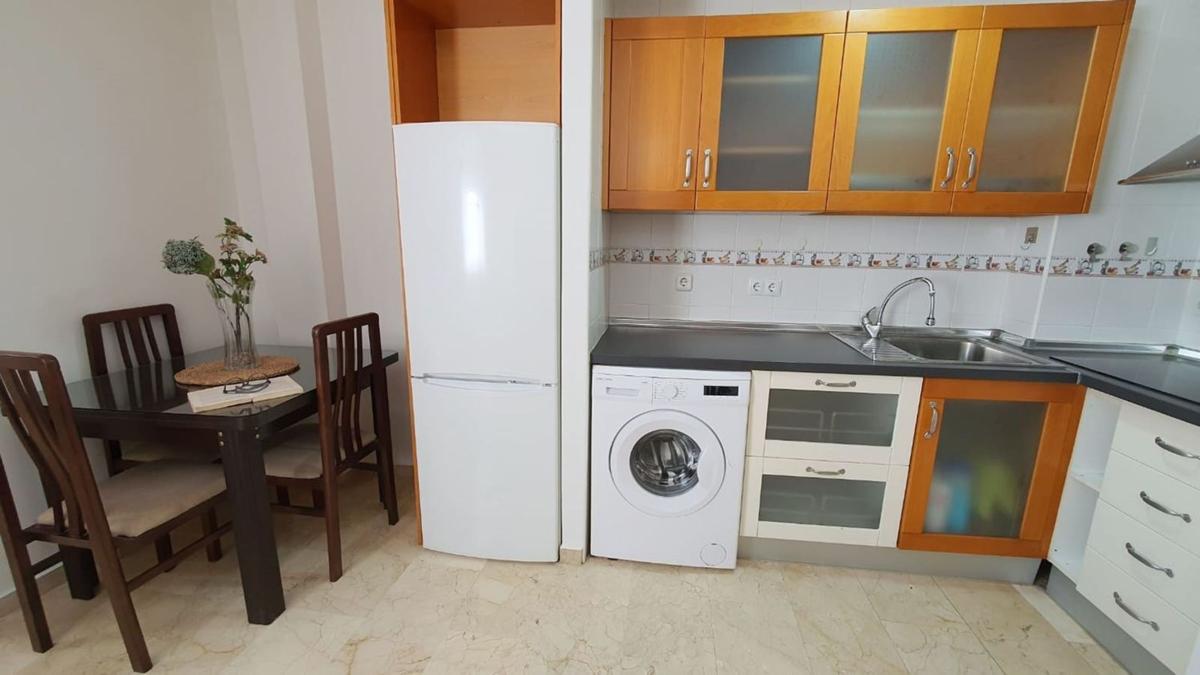 Venta de piso en Piso en Calle Nueva, Zona Puerto Deportivo, Fuengirola, Fuengirola
photo 4