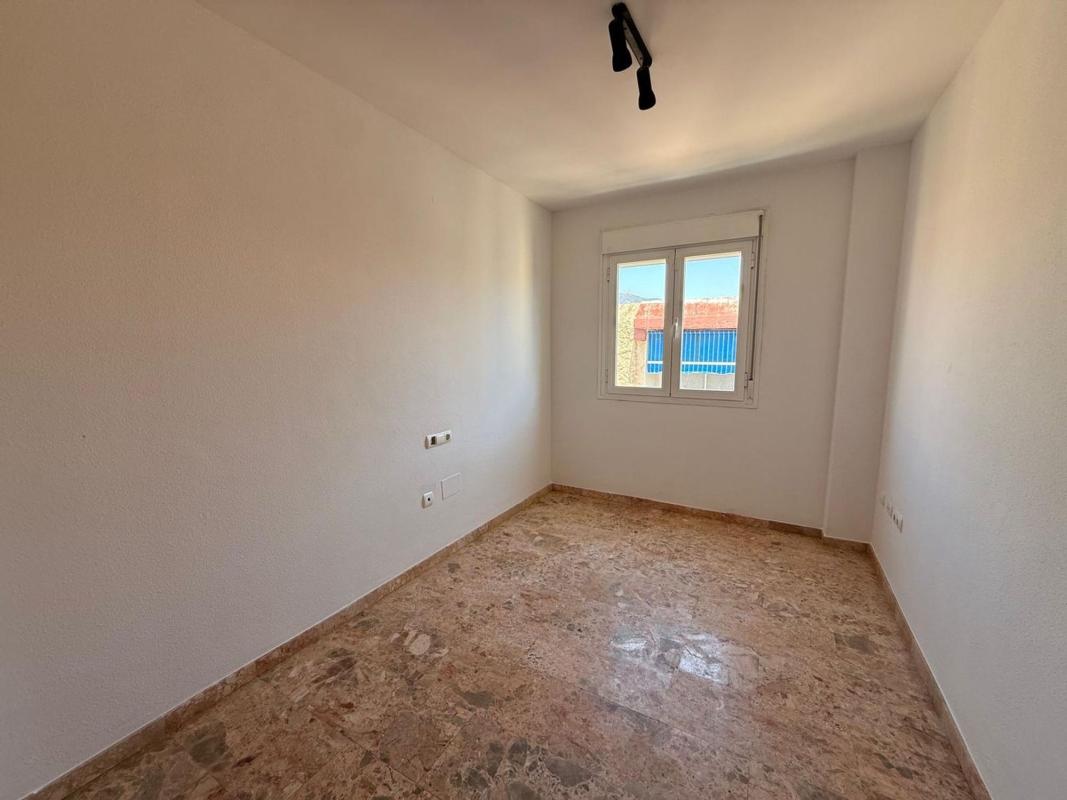 Venta de piso en Piso en Uruguay, 5, Centro Ciudad, Fuengirola, Fuengirola
photo 3