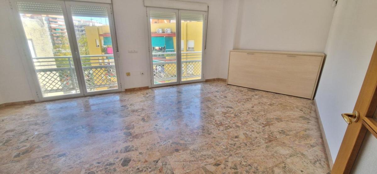 Продажа квартиры на Piso en Centro Ciudad, Fuengirola, Фуэнхирола
 photo 2