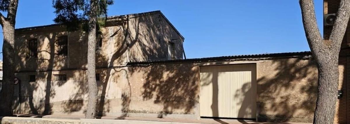Land for sale in Pinoso, Alicante photo 1