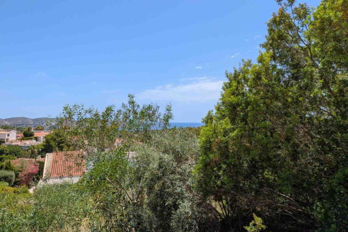 Terreno en venta en Moraira, Alicante photo 2