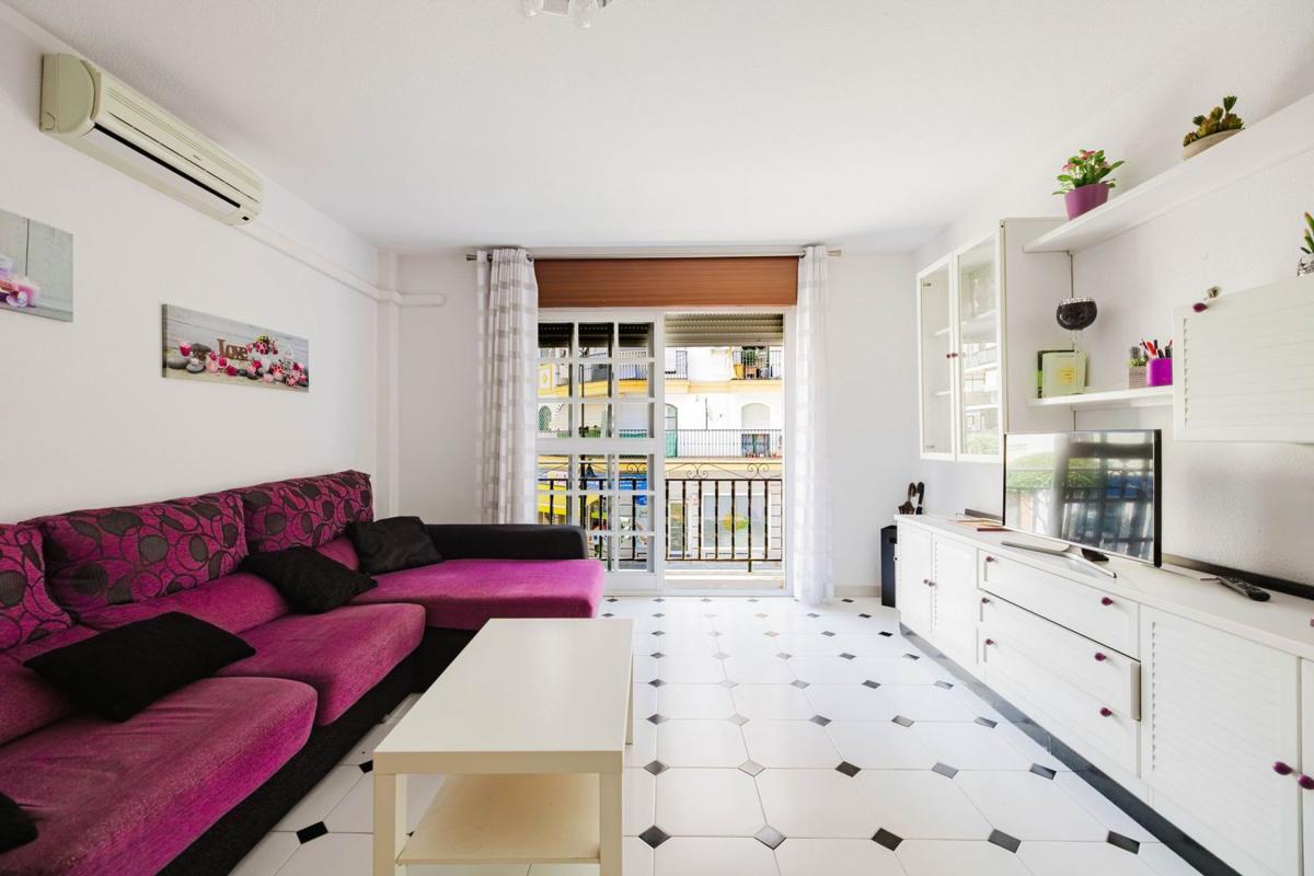 Venta de piso en Piso en Calle Brasil, Centro Ciudad, Fuengirola, Fuengirola
photo 2