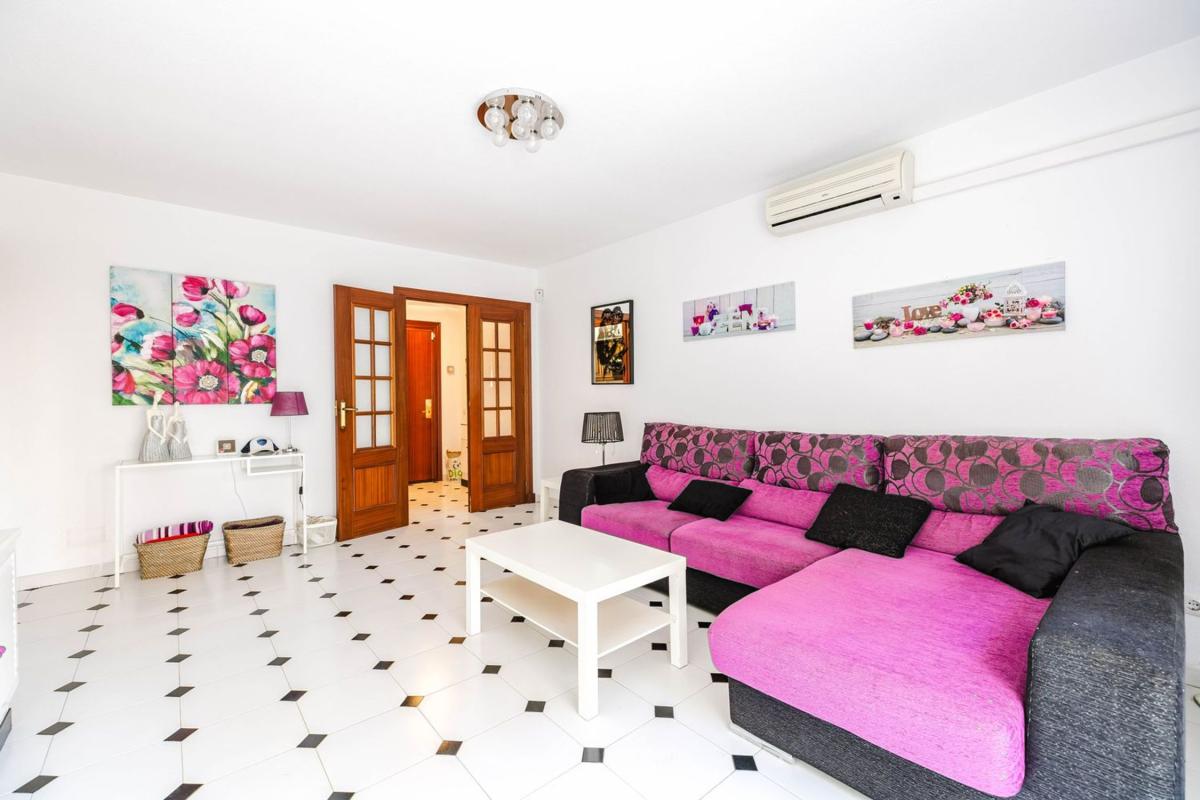 Venta de piso en Piso en Calle Brasil, Centro Ciudad, Fuengirola, Fuengirola
photo 4
