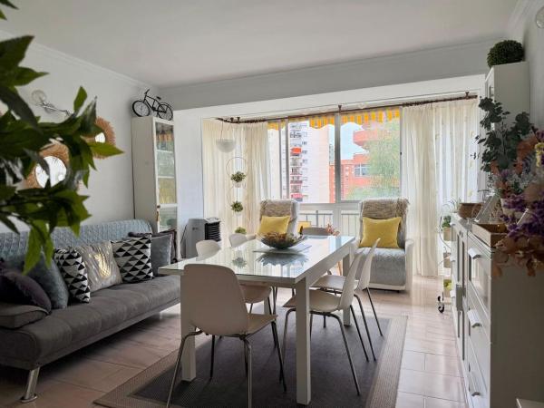 Venta de piso en Piso en Avenida Acapulco, Los Boliches, Fuengirola, Fuengirola
photo 1