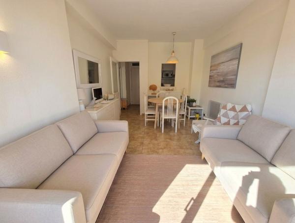 Продажа квартиры на Piso en Calle Mar, Zona Puerto Deportivo, Fuengirola, Фуэнхирола
 photo 4