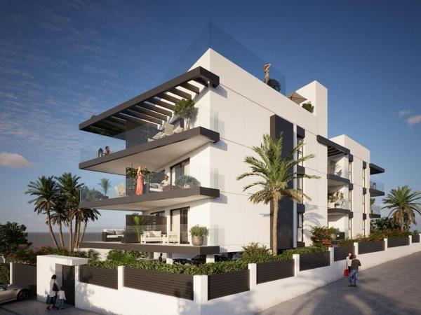 Venta de piso en Piso en Los Pacos, Fuengirola, Fuengirola
 photo 3