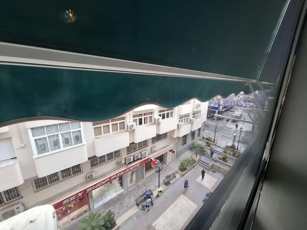 Продажа квартиры на Piso en Calle Coronel Ripollet, Zona Puerto Deportivo, Fuengirola, Фуэнхирола
photo 3