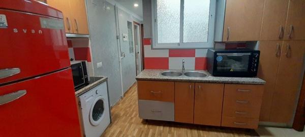 Продажа квартиры на Piso en Avenida Condes de San Isidro, Zona Puerto Deportivo, Fuengirola, Фуэнхирола
 photo 2