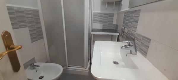 Продажа квартиры на Piso en Avenida Condes de San Isidro, Zona Puerto Deportivo, Fuengirola, Фуэнхирола
 photo 4