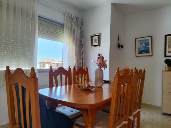 Venta de piso en Piso en Calle Santa Julia, Los Boliches, Fuengirola, Fuengirola
thumbnail 2