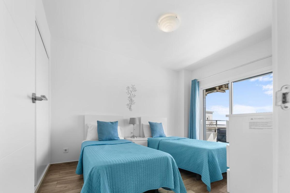 Venta de piso en Piso en Maritimo Rey De España, Playa de los Boliches, Fuengirola, Fuengirola
photo 4