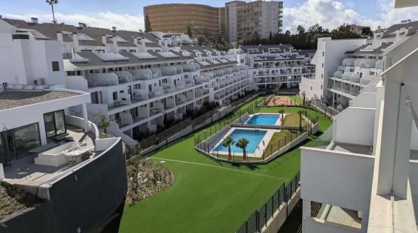 Продажа квартиры на Piso en Calle Zorzal, Torreblanca del Sol, Fuengirola, Фуэнхирола
 photo 1
