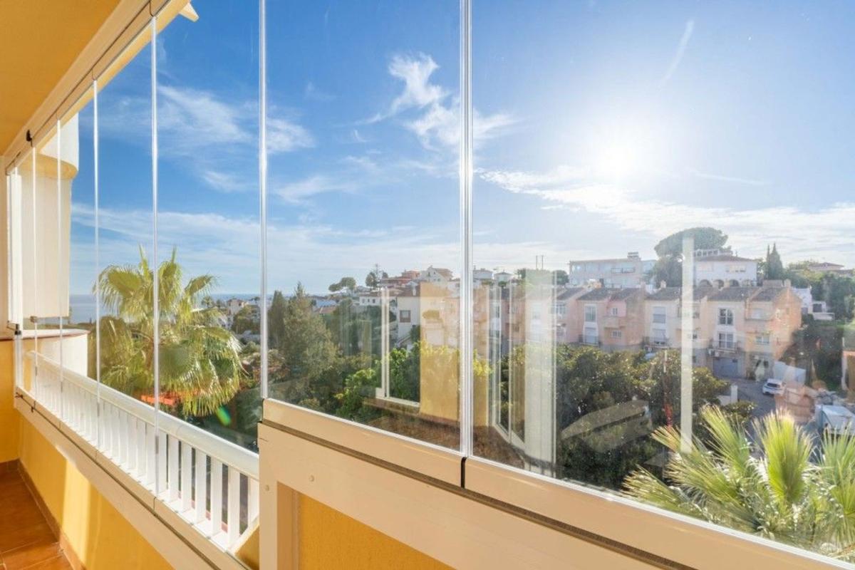 Продажа квартиры на Piso en Torreblanca del Sol, Fuengirola, Фуэнхирола
photo 1