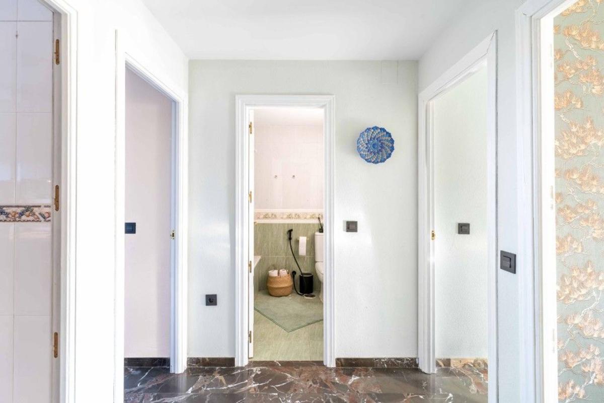 Продажа квартиры на Piso en Torreblanca del Sol, Fuengirola, Фуэнхирола
photo 2