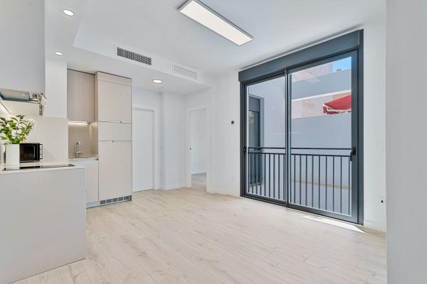 Venta de piso en Piso en Calle medina, Zona Puerto Deportivo, Fuengirola, Fuengirola
thumbnail 3