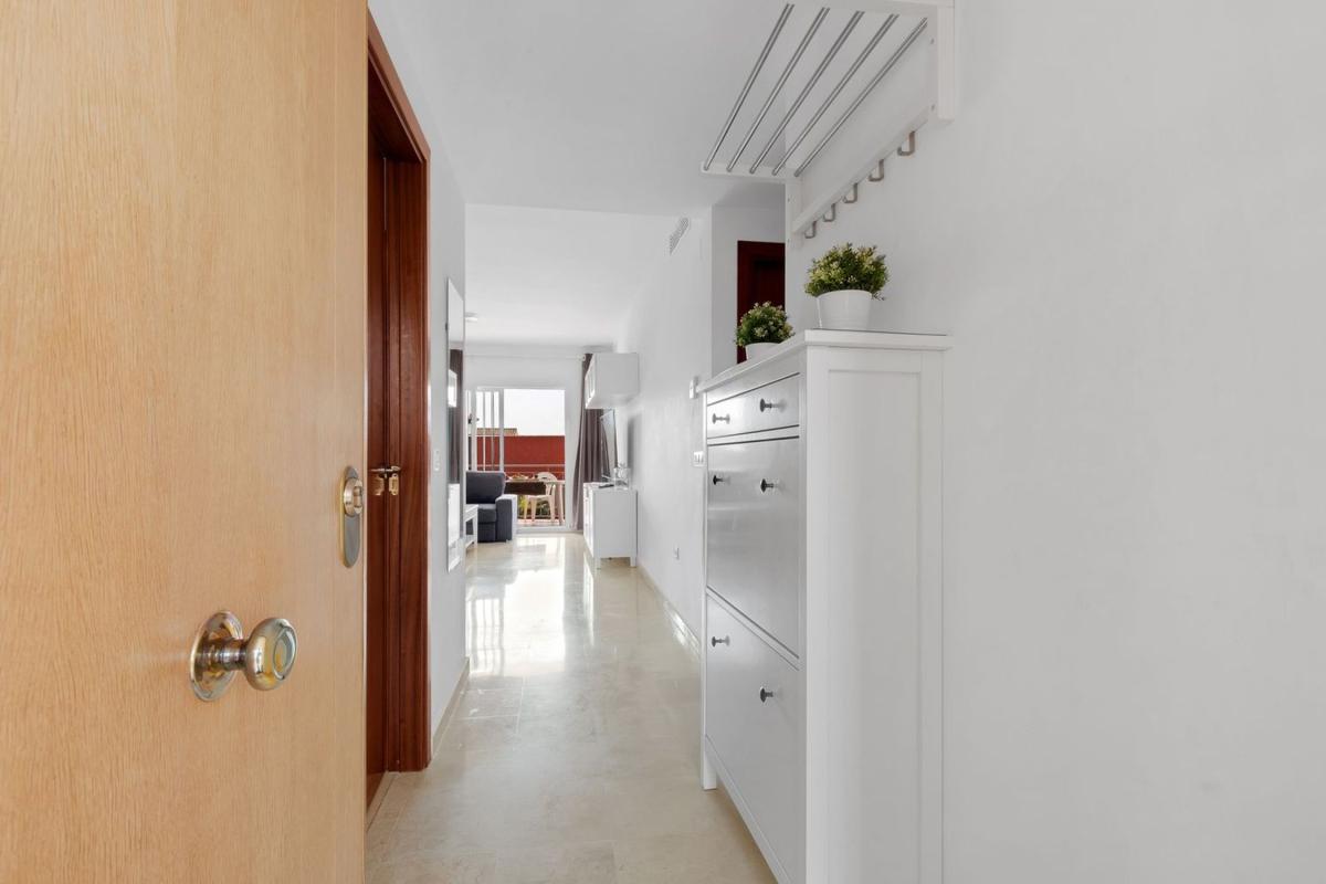 Venta de piso en Piso en Artemisa, 4, Los Pacos, Fuengirola, Fuengirola
 photo 3