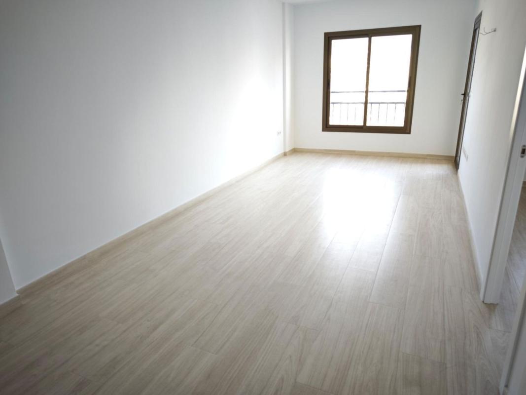 Продажа квартиры на Piso en Paseo Marítimo Rey de España, Playa de los Boliches, Fuengirola, Фуэнхирола
photo 3
