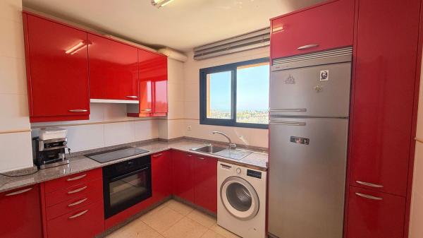 Venta de piso en Piso en Doña Maria De Las Mercede, Los Pacos, Fuengirola, Fuengirola
 photo 4