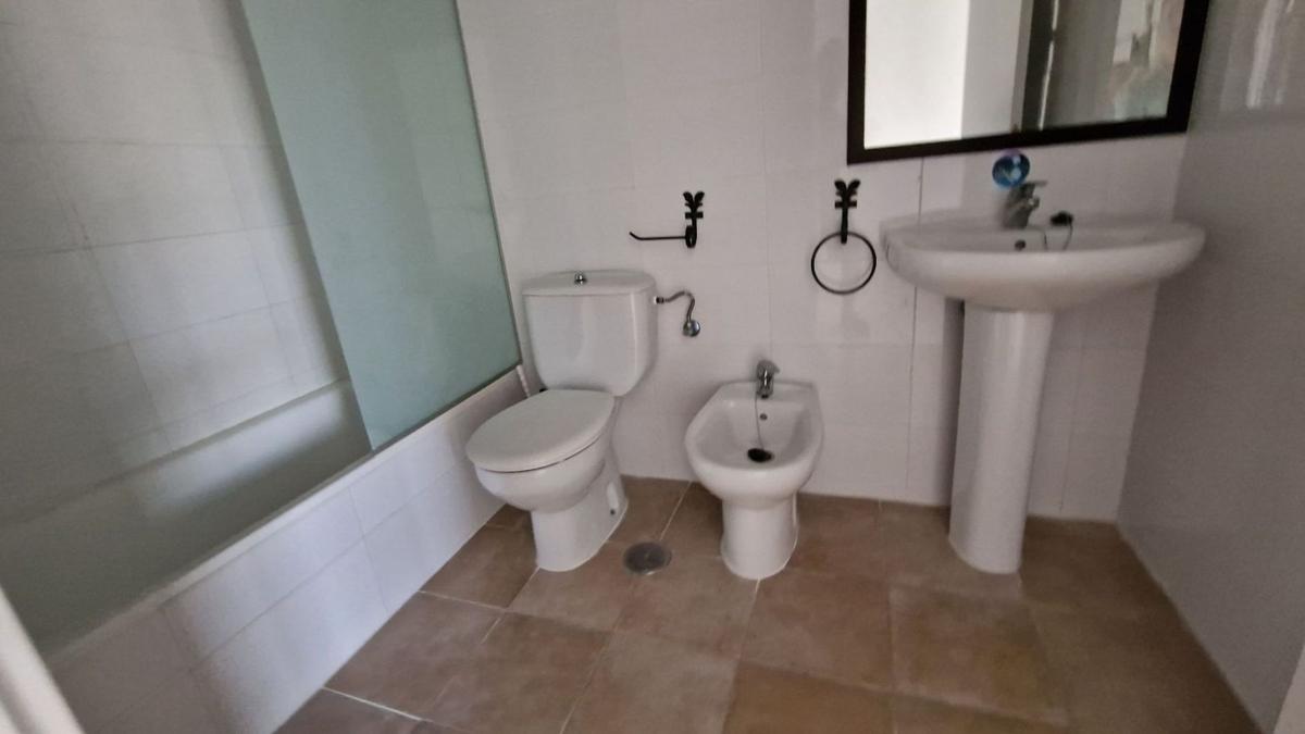 Venta de piso en Piso en Paseo Marítimo Rey de España, Playa de los Boliches, Fuengirola, Fuengirola
 photo 3