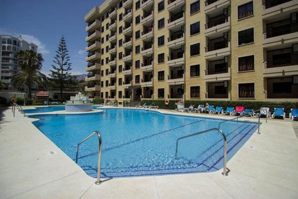 Продажа квартиры на Piso en Calle las Deblas s/n, Playa de los Boliches, Fuengirola, Фуэнхирола
thumbnail 2