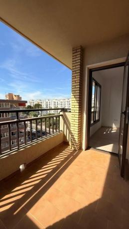 Продажа квартиры на Piso en Playa de los Boliches, Fuengirola, Фуэнхирола
thumbnail 1