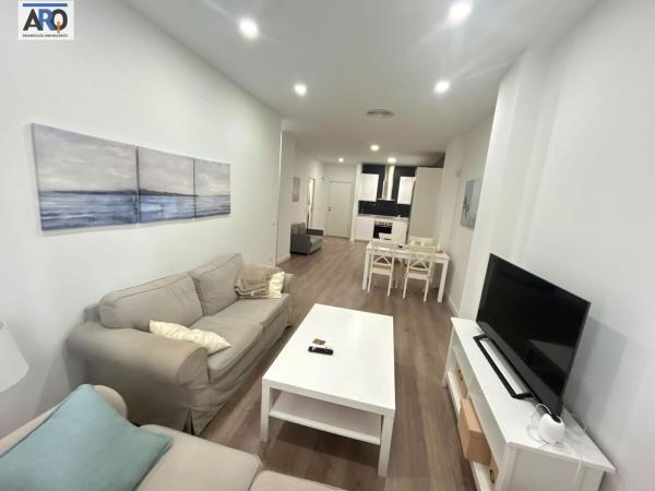 Venta de piso en Piso en Calle Ollería, Zona Puerto Deportivo, Fuengirola, Fuengirola
thumbnail 2