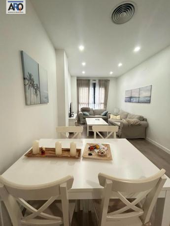 Venta de piso en Piso en Calle Ollería, Zona Puerto Deportivo, Fuengirola, Fuengirola
 photo 4