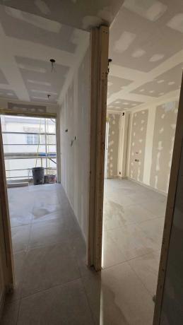 Venta de piso en Piso en Calle Reyes Católicos, Zona Puerto Deportivo, Fuengirola, Fuengirola
thumbnail 2