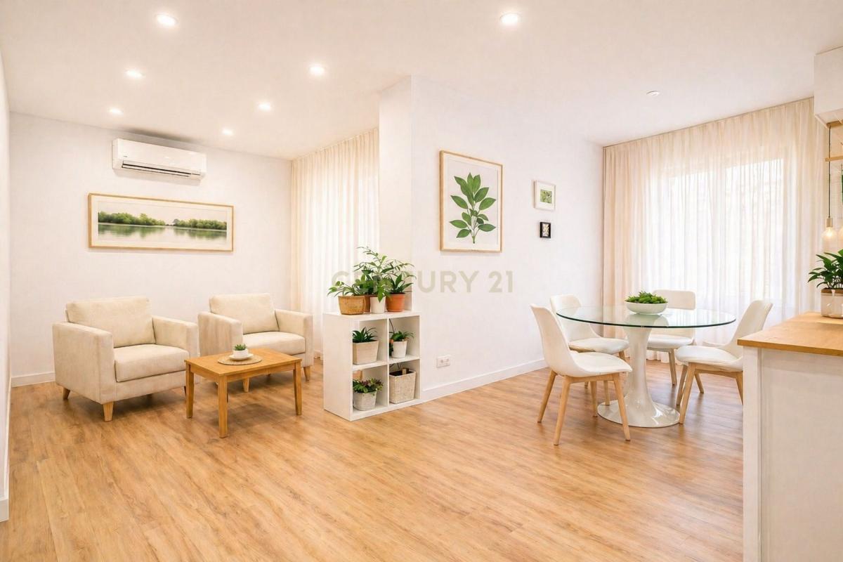 Venta de piso en Piso en Calle Rodrigo de Triana, 5, Centro Ciudad, Fuengirola, Fuengirola
photo 2