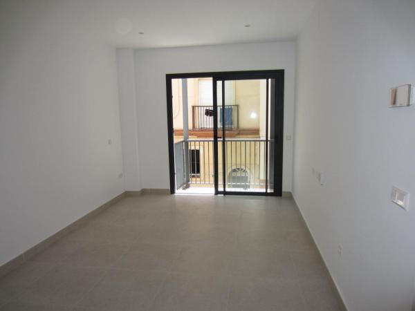 Venta de piso en Piso en Zona Puerto Deportivo, Fuengirola, Fuengirola
photo 1