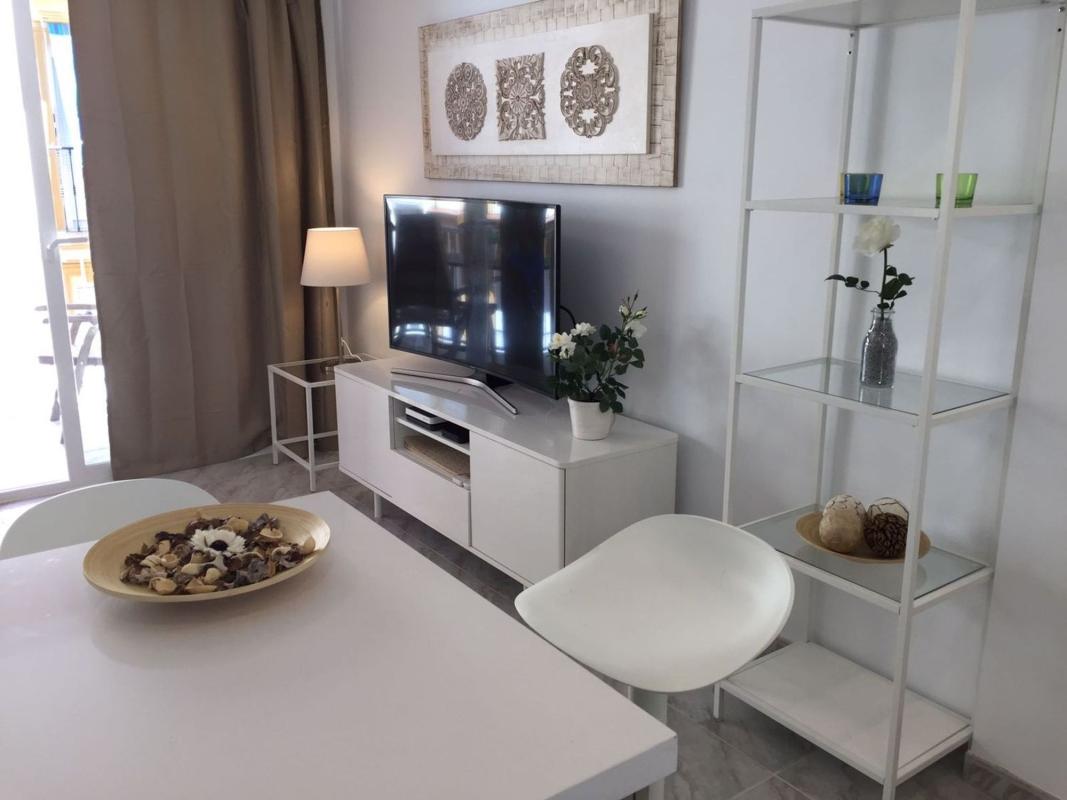 Продажа квартиры на Piso en CL Asturias, 12, Zona Puerto Deportivo, Fuengirola, Фуэнхирола
photo 3