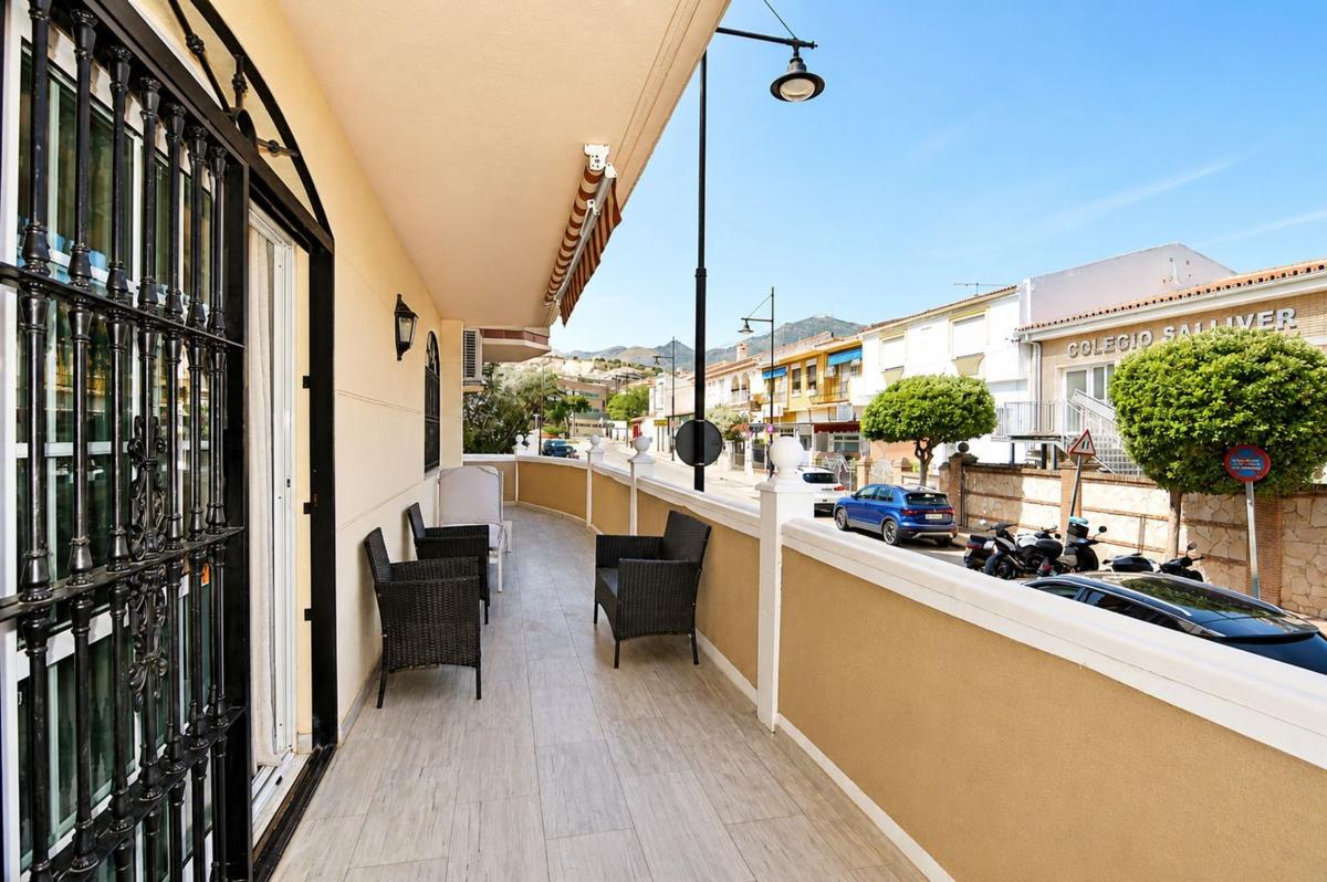 Sprzedaż mieszkania w Piso en Avenida Finlandia, 29, Los Pacos, Fuengirola, Fuengirola
photo 3