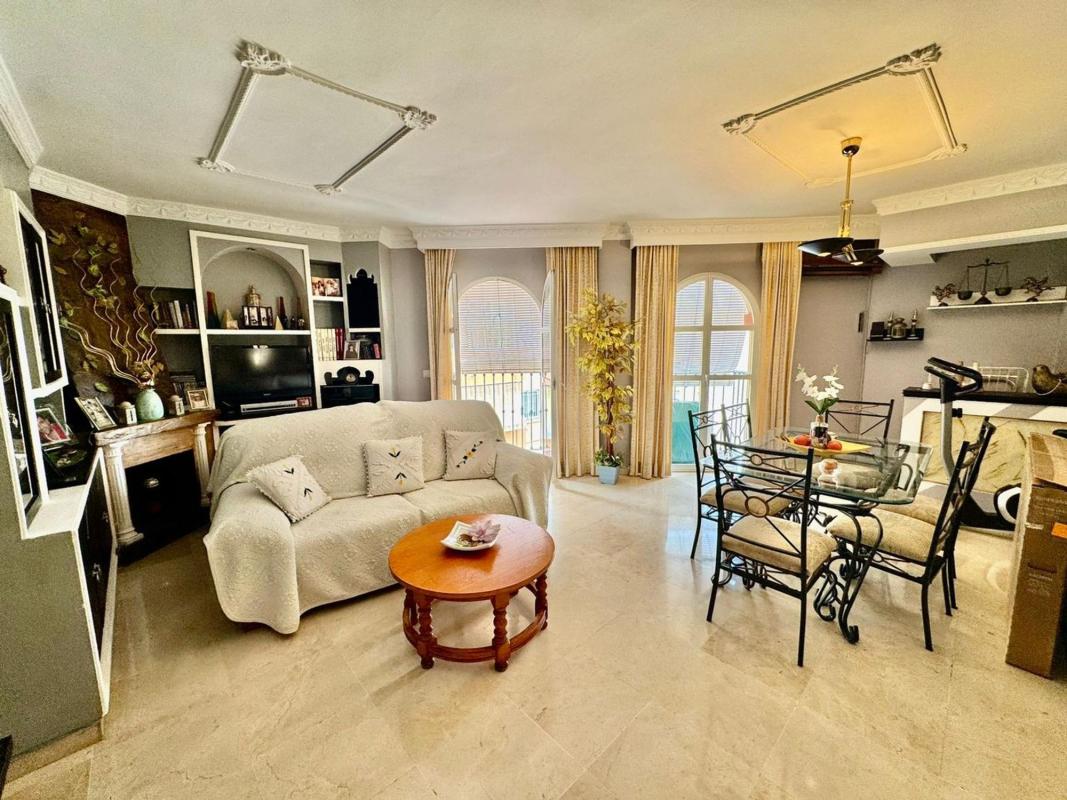 Venta de piso en Piso en Calle Brasil, Centro Ciudad, Fuengirola, Fuengirola
photo 1