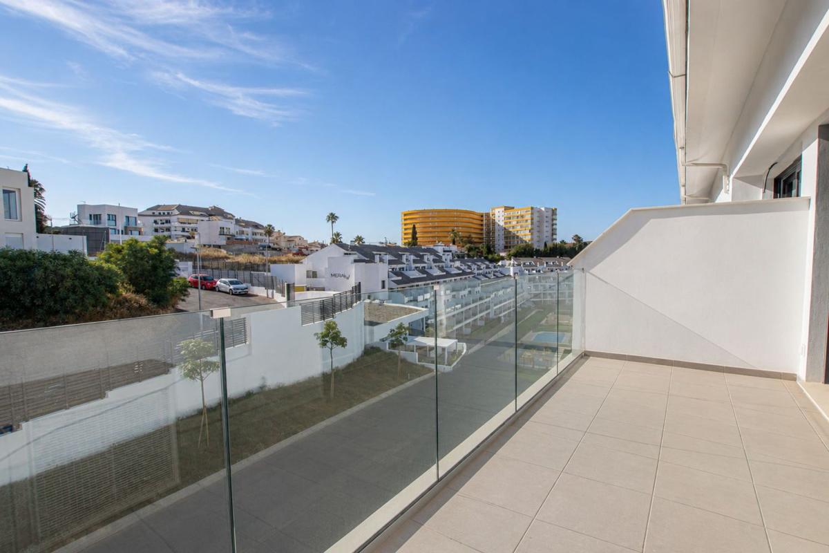 Sprzedaż duplexu w Dúplex en Calle Zorzal, Torreblanca del Sol, Fuengirola, Fuengirola photo 2