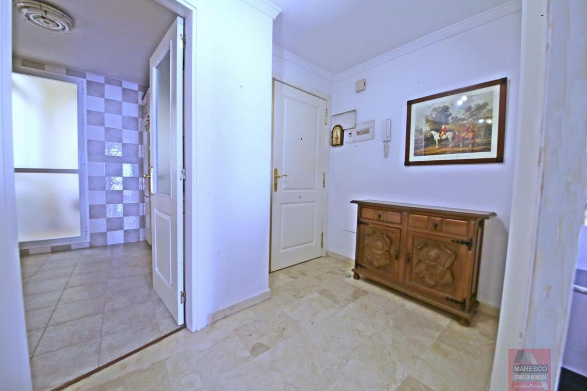 Sale of apartment in Piso en Calle Romería del Rocío, Centro Ciudad, Fuengirola, Fuengirola
photo 5