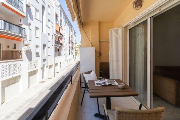 Venta de piso en Piso en Zona Puerto Deportivo, Fuengirola, Fuengirola
thumbnail 2